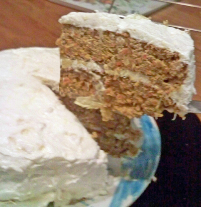 carrot cake slice up from cake 300